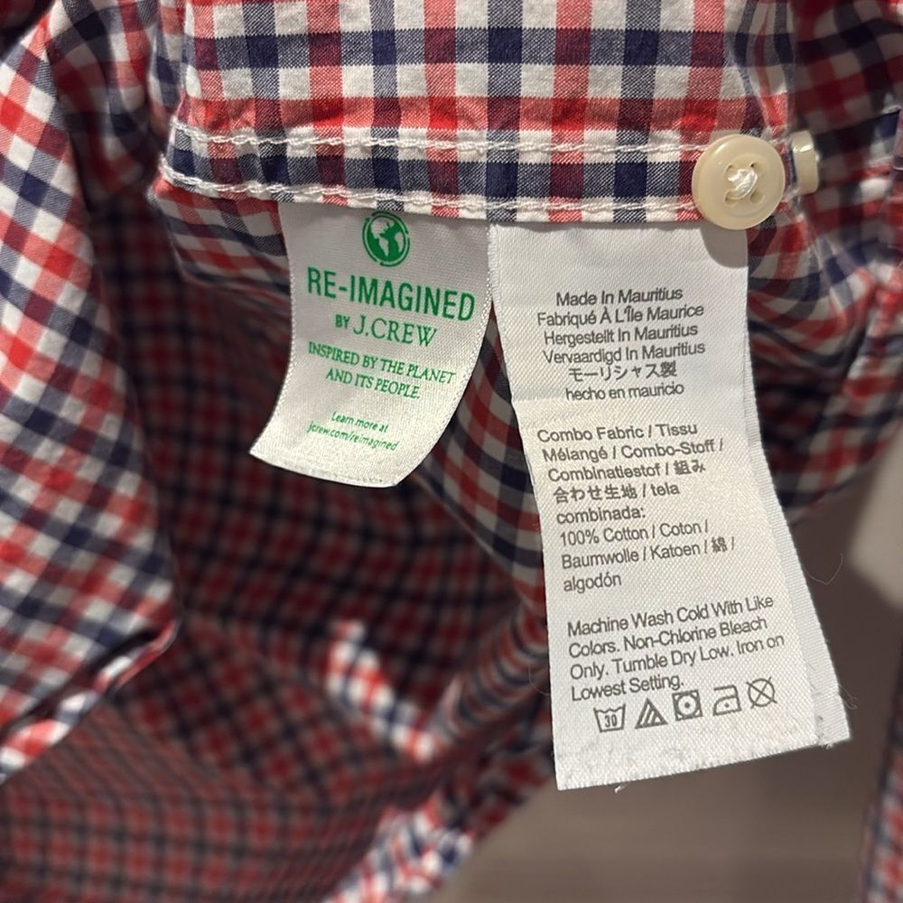 J.Crew button down SZ medium - Picture 4 of 5